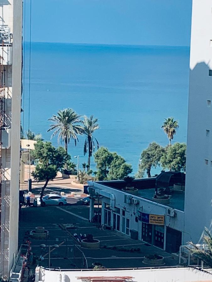Royal Sea Studio Netanya Exteriör bild