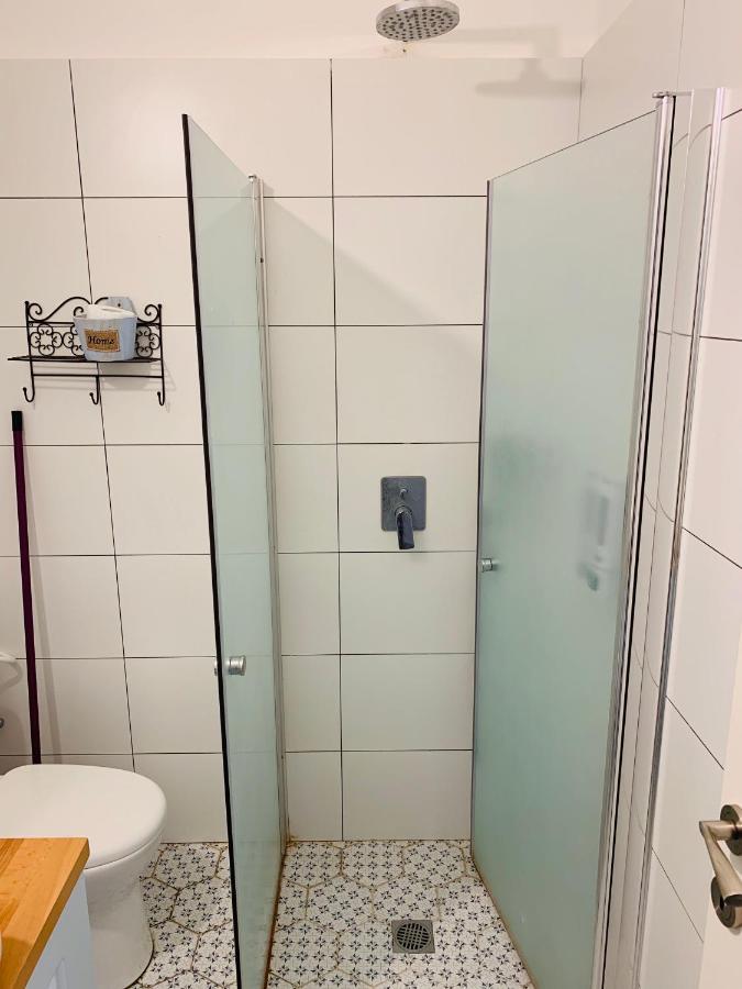 Royal Sea Studio Netanya Exteriör bild
